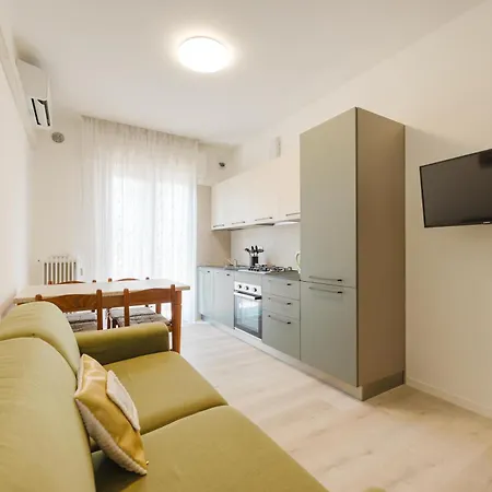 Casa Daniela - 10 Min From & Free Parking