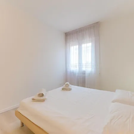 Casa Daniela - 10 Min From & Free Parking Venice