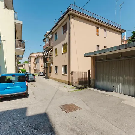 Apartment Casa Daniela - 10 Min From & Free Parking Venice